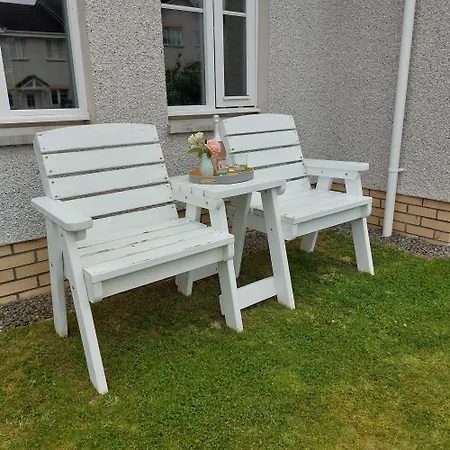 The Snug - Cosy Retreat For Two Apartment Inverness Exterior photo