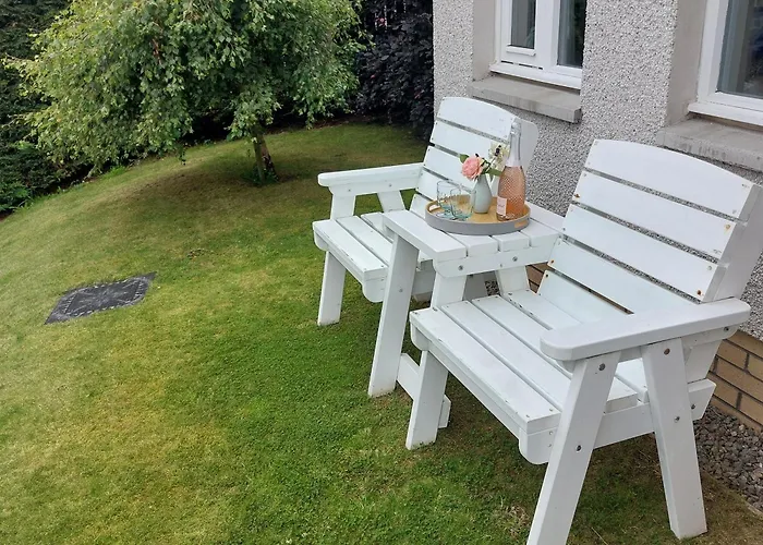 The Snug - Cosy Retreat For Two