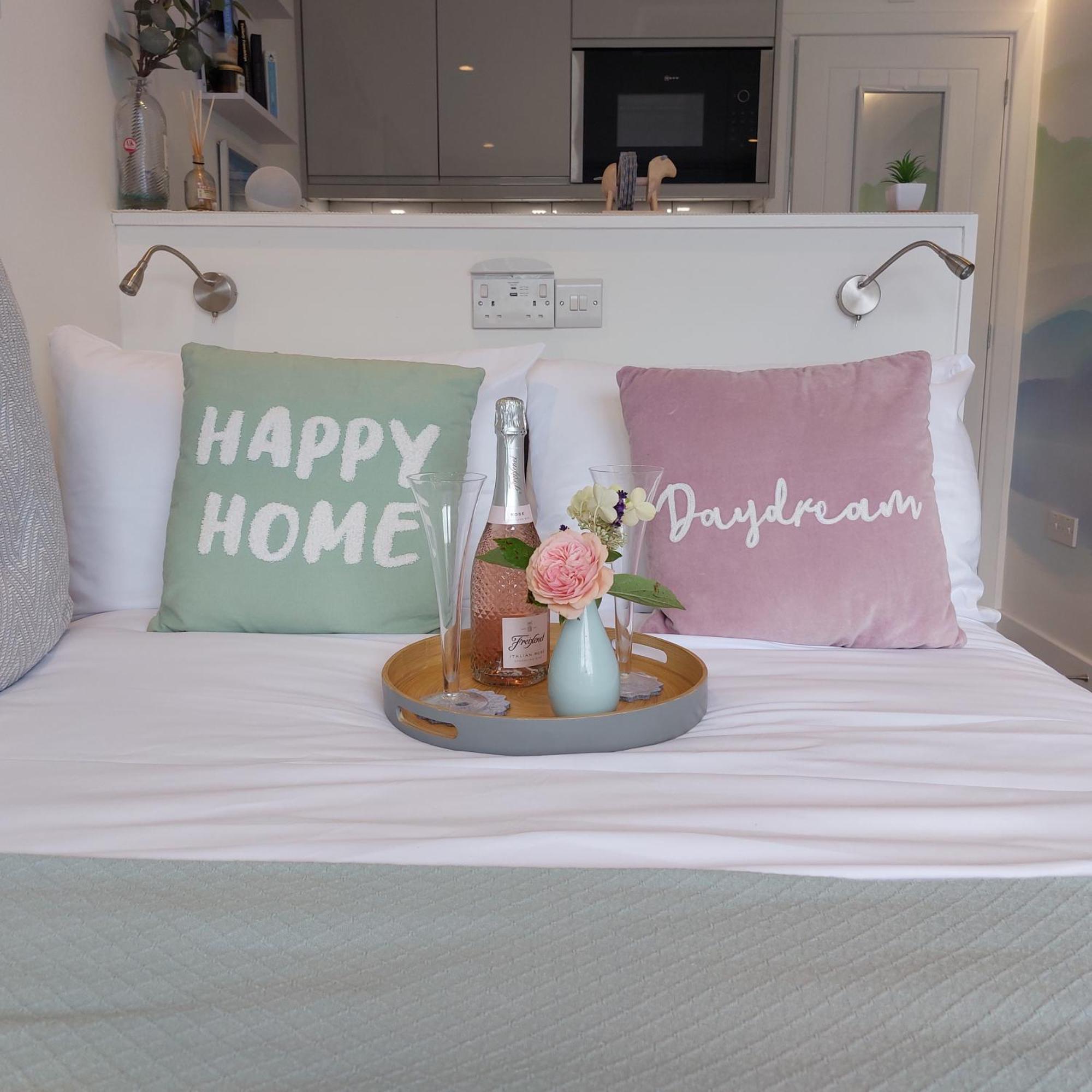 The Snug - Cosy Retreat For Two *
